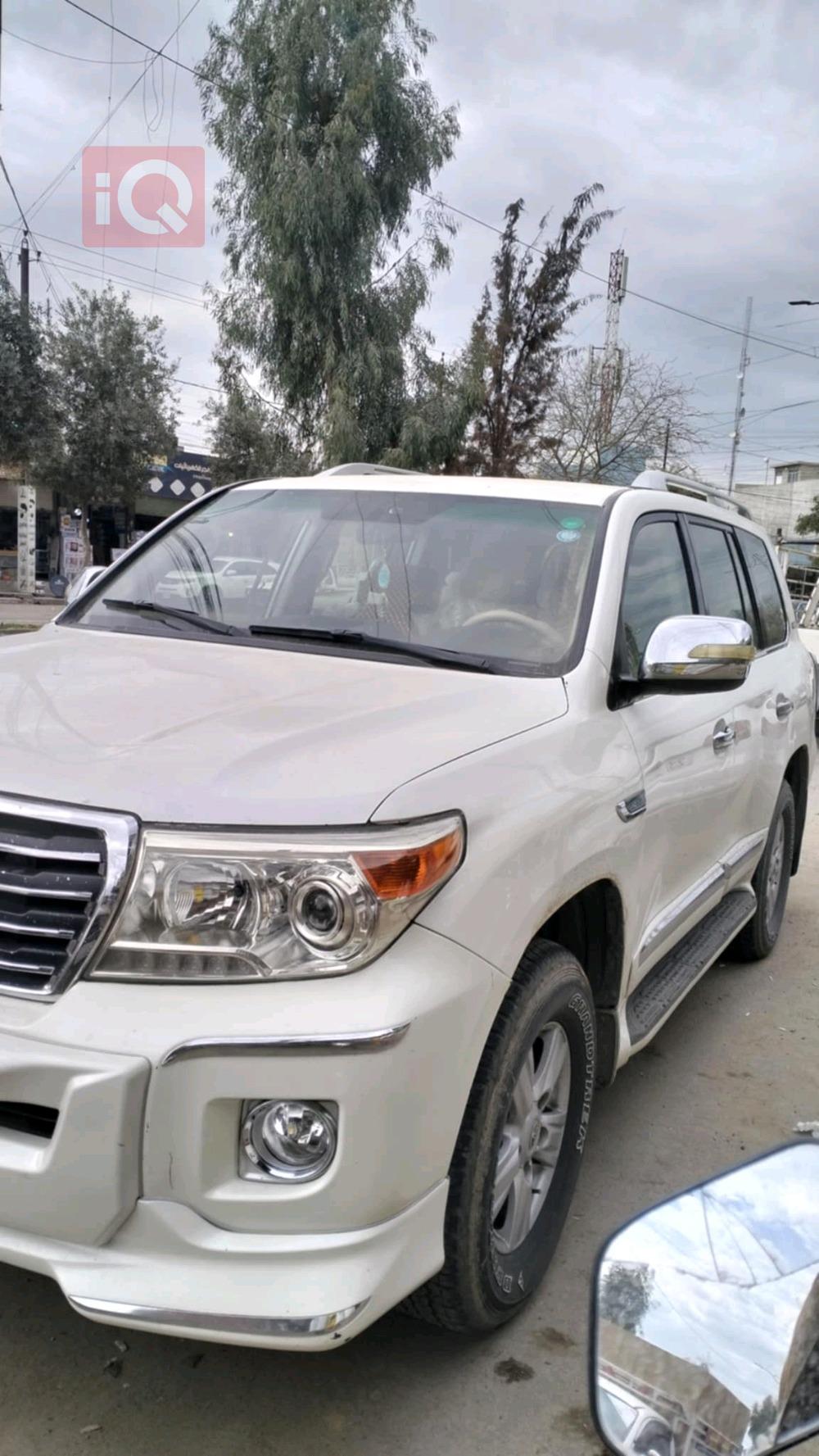 تويوتا لاندكروزر